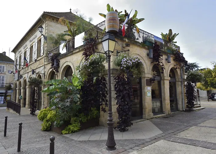 Cosy Avec Terrasse Et Parking Prive